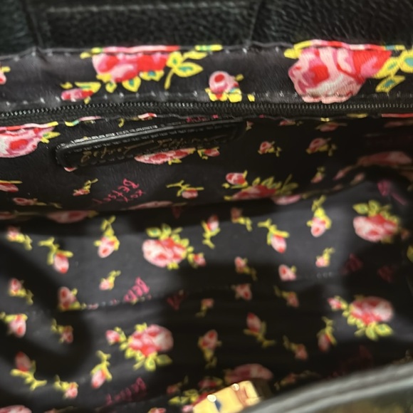 3 Bag Bundle - Picture 6 of 8